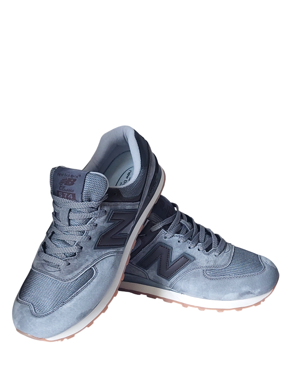 Кроссовки New Balance 574 Classik(573 6) серые замшевые photo Кроссовки New Balance 574 Classik(573 6) серые замшевые