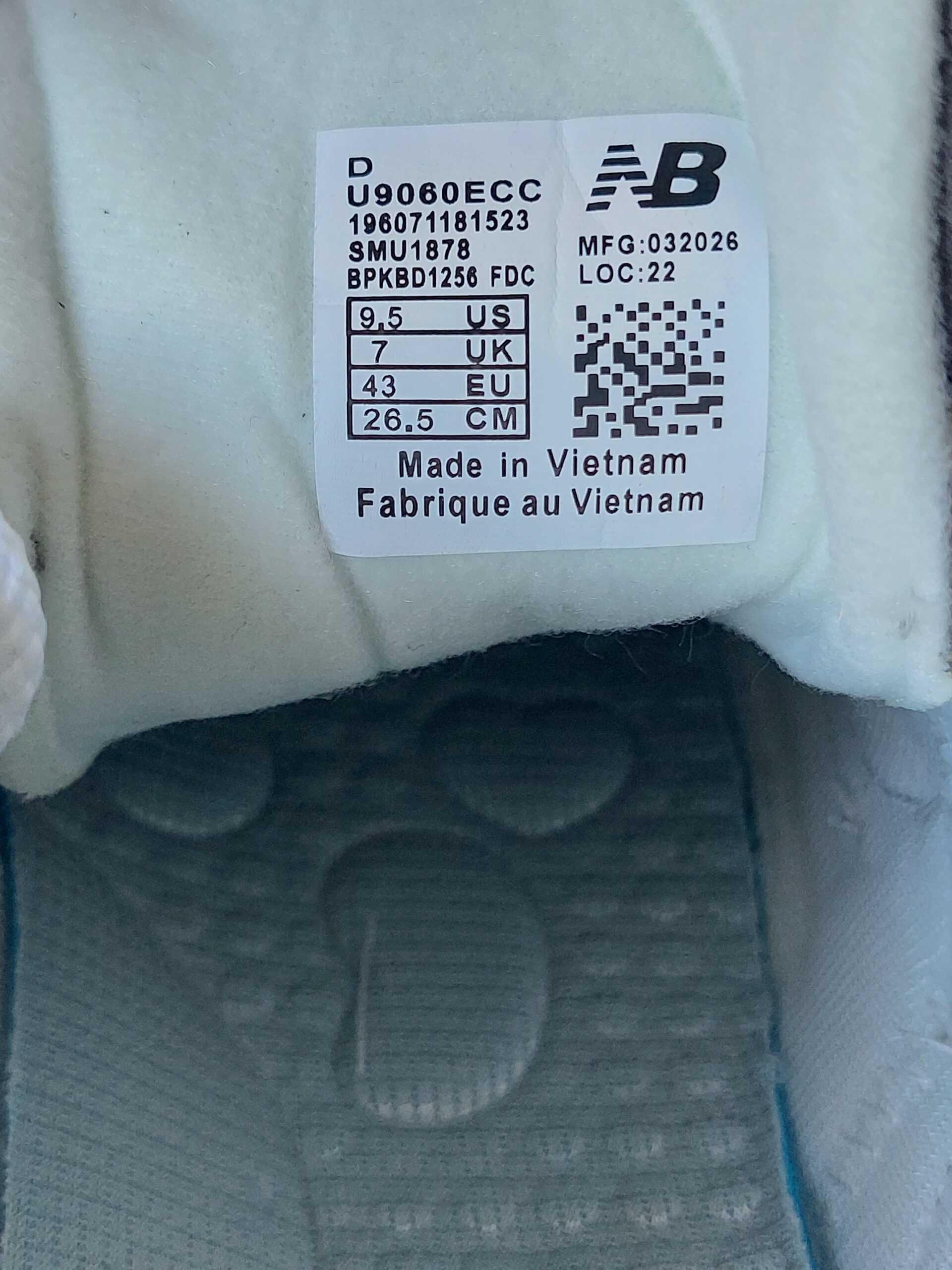 Кроссовки New Balance 9060 (A269 6) сетка photo Кроссовки New Balance 9060 (A269 6) сетка