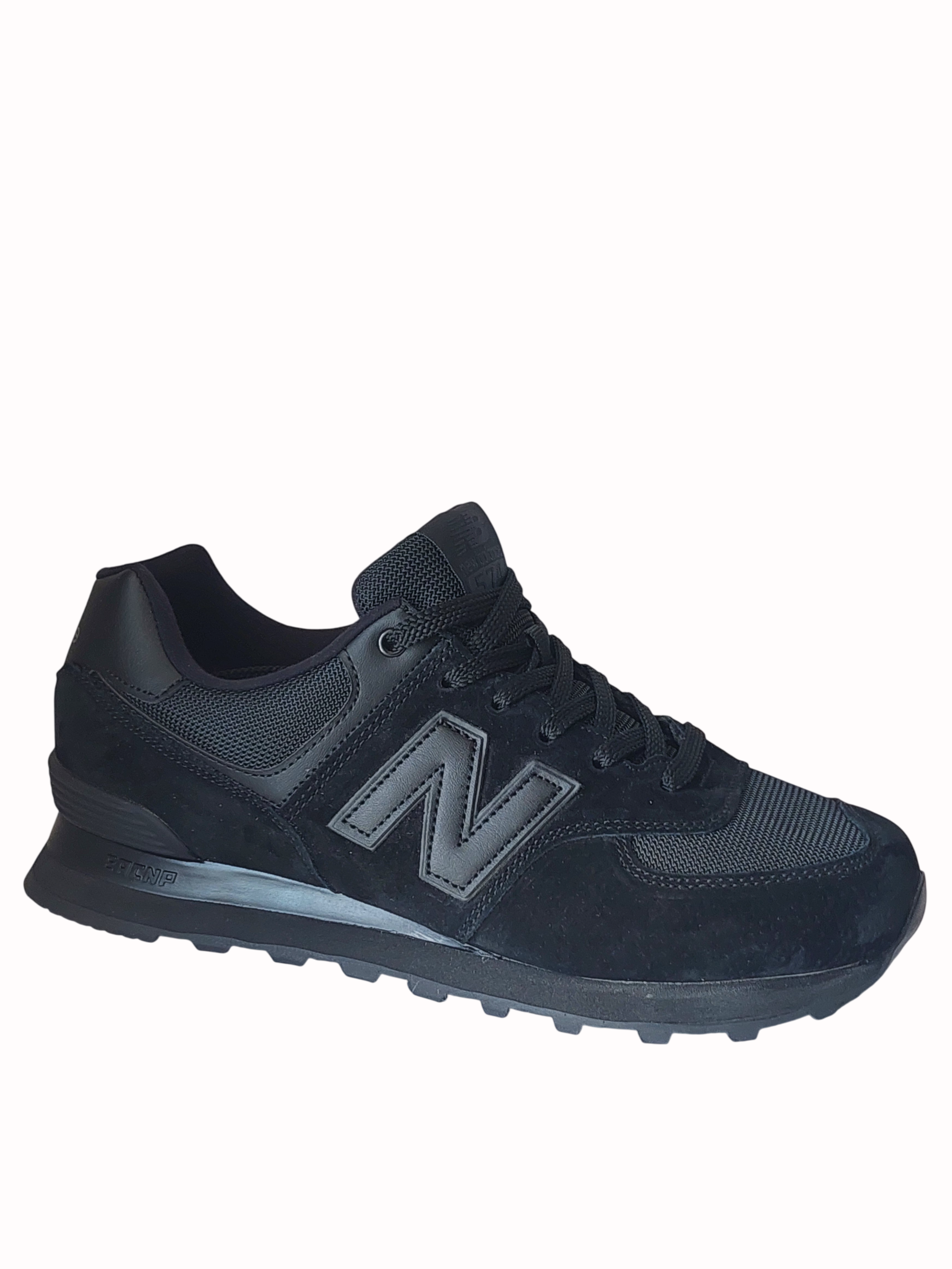 Кроссовки New Balance 574 Classik(5629 1) черные замшевые photo Кроссовки New Balance 574 Classik(5629 1) черные замшевые